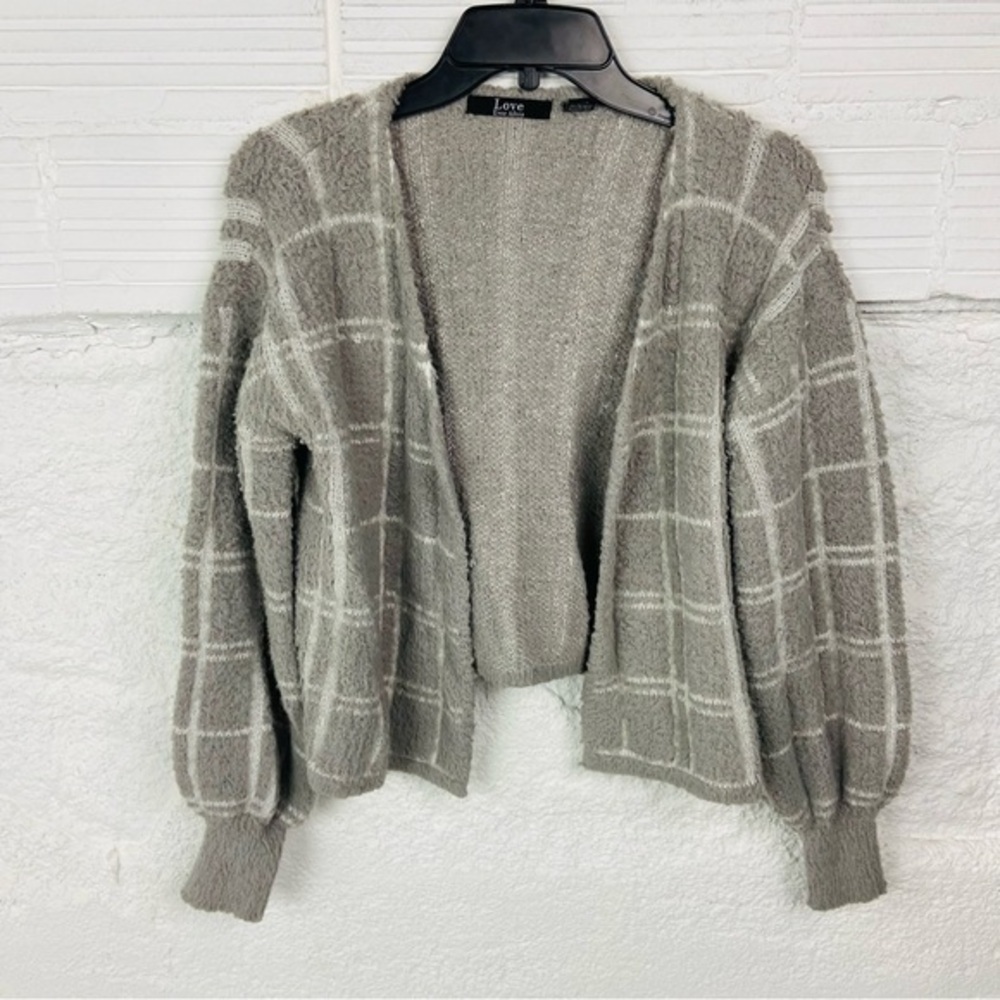 Love every after Gray Checkered plaid soft open front comfy Cardigan size small